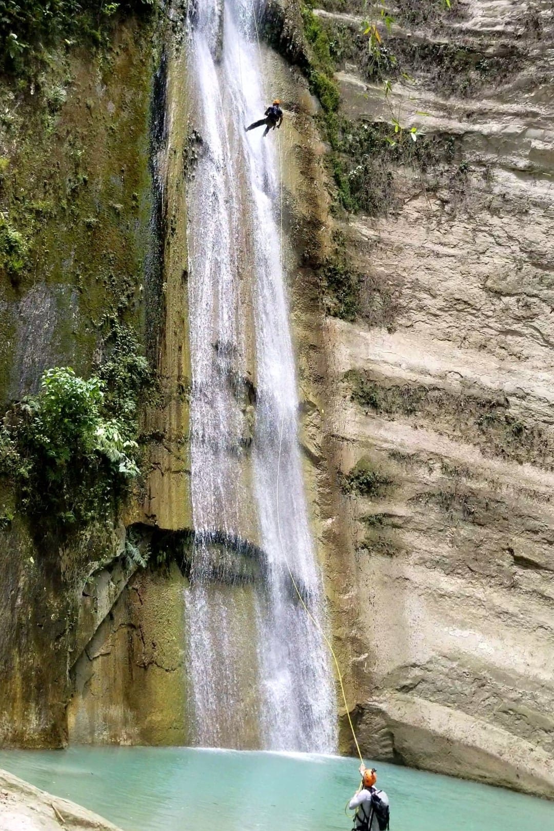 Rappelling Dao Falls 30 meters